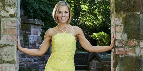 stephanie waring|Hollyoaks star Stephanie Waring marries Manchester。